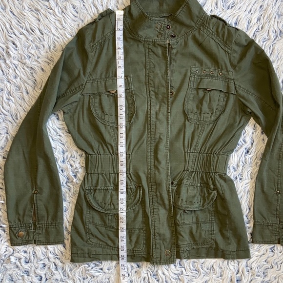 Romeo & Juliet Couture Green Jacket Size Medium - Picture 5 of 12